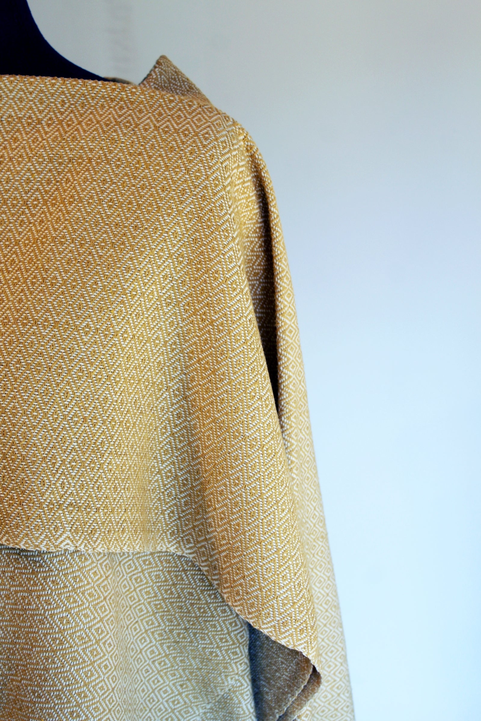 Rebozo Cocol Oro_Fotocredit ANTAMA