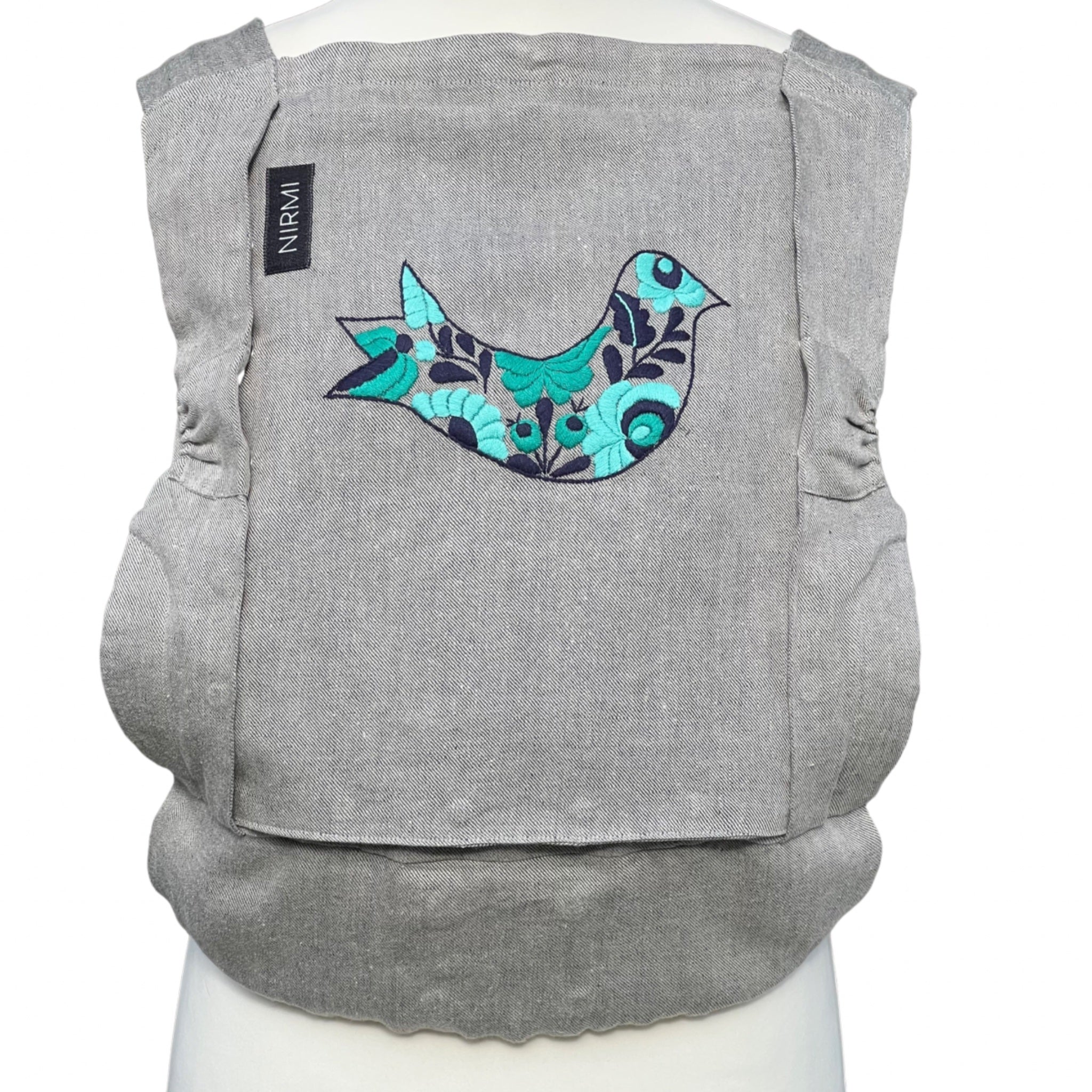Mochila portabebés NIRMI Pure con parche de Impacto "Pájaro Matyó"