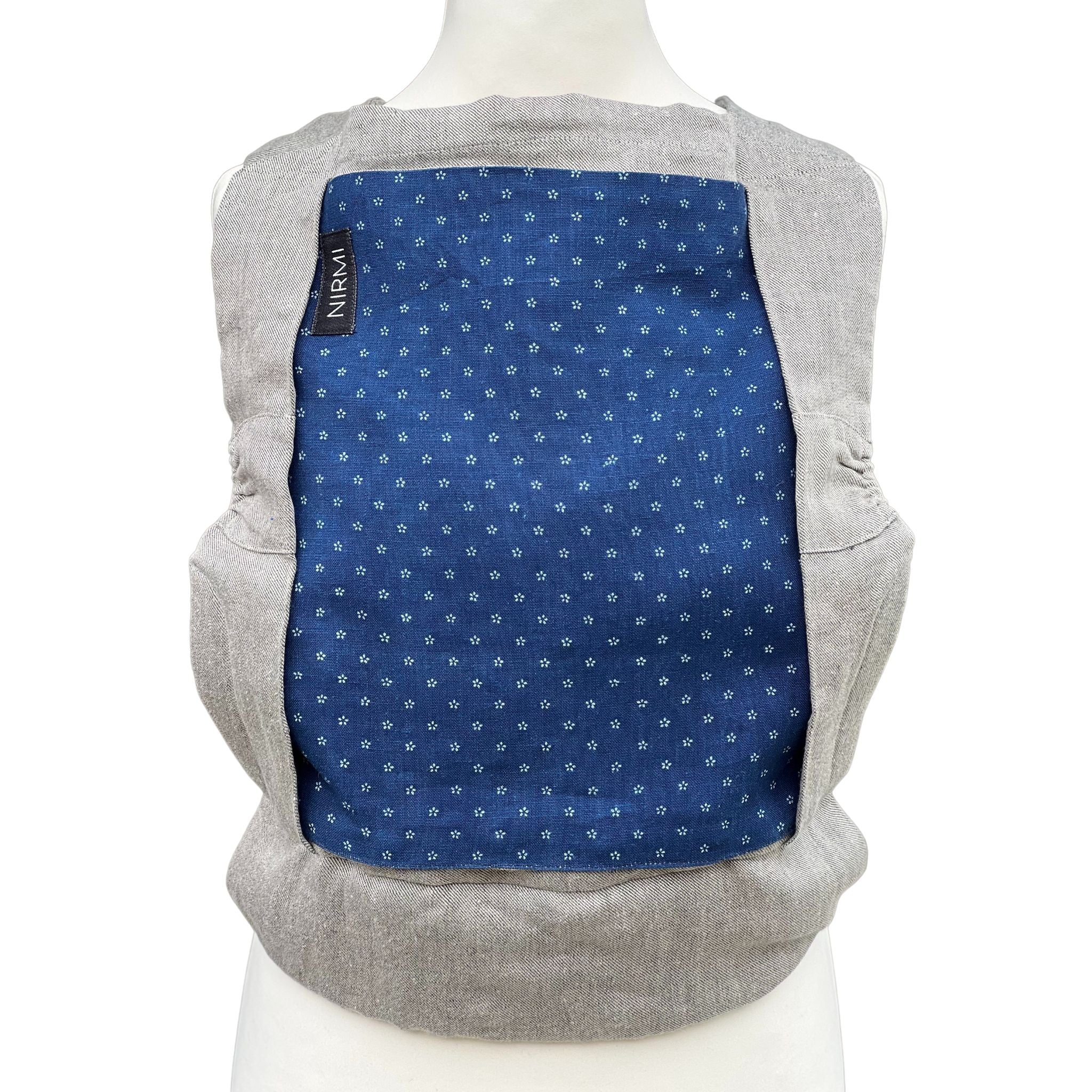 Nirmi Babytrage Babycarrier Patch Blaudruck Streublümchen Austria